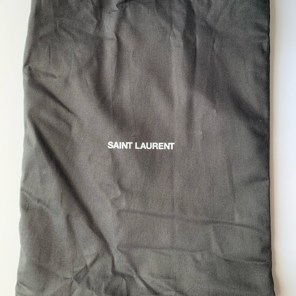 Saint Laurent Uptown Envelope Clutch - Picture 15 of 16